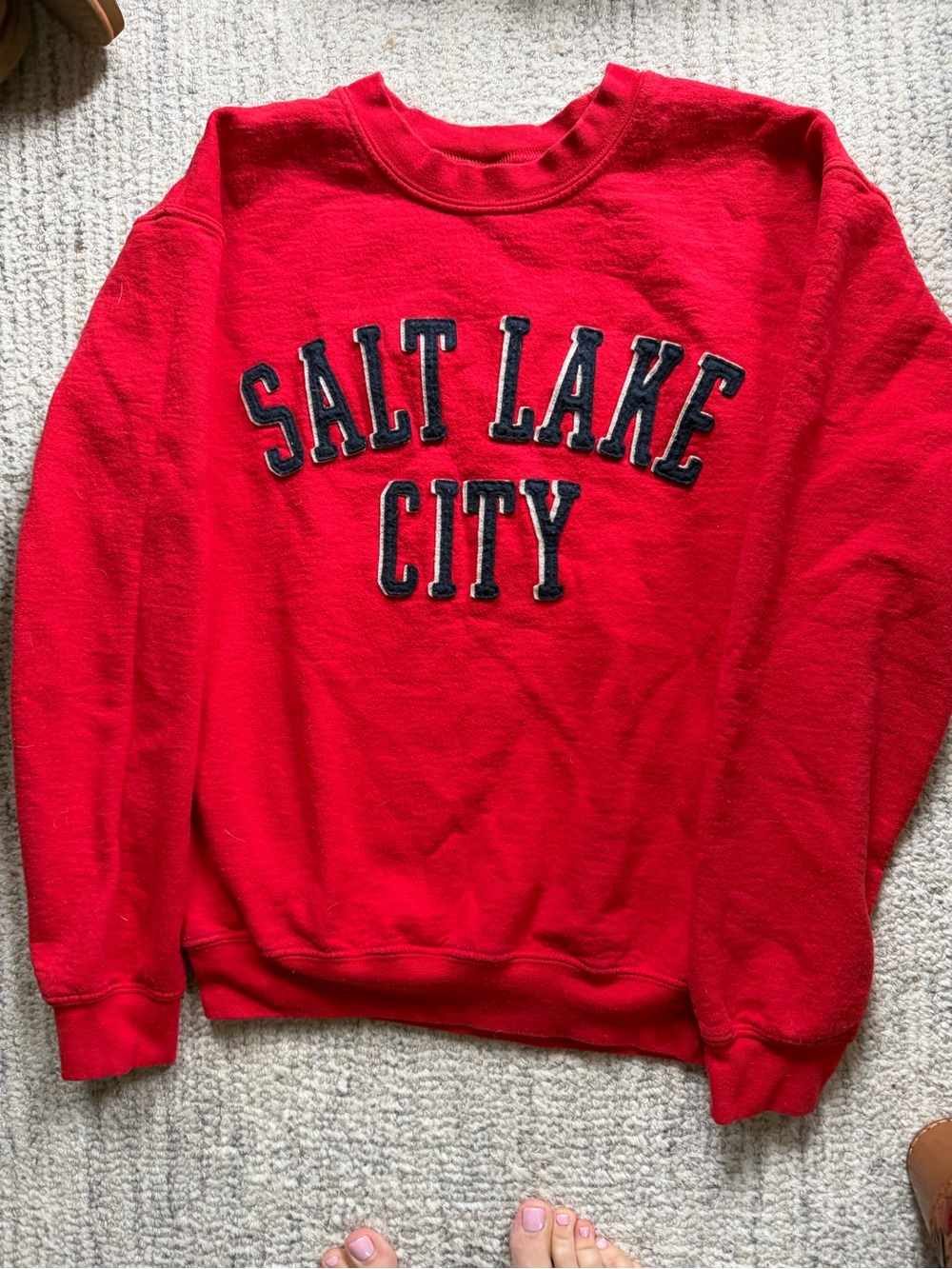 Vintage Style Salt Lake City Crewneck – Red Sweatshirt